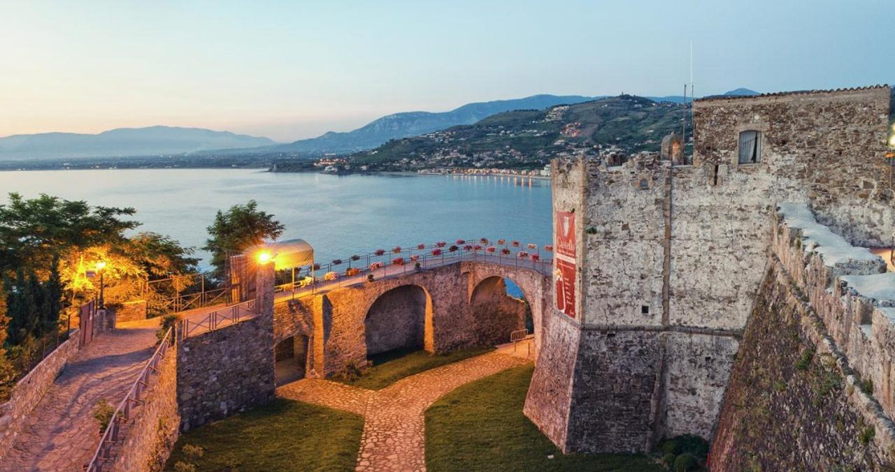 Torre Agada Bed and Breakfast Agropoli Exteriör bild